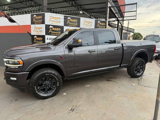 RAM 3500 6.7 I6 TURBO DIESEL LARAMIE NIGHT EDITION CD 4X4 AUTOMÁTICO RAM 3500 6.7 I6 TURBO DIESEL LARAMIE NIGHT EDITION CD 4X4 AUTOMÁTICO